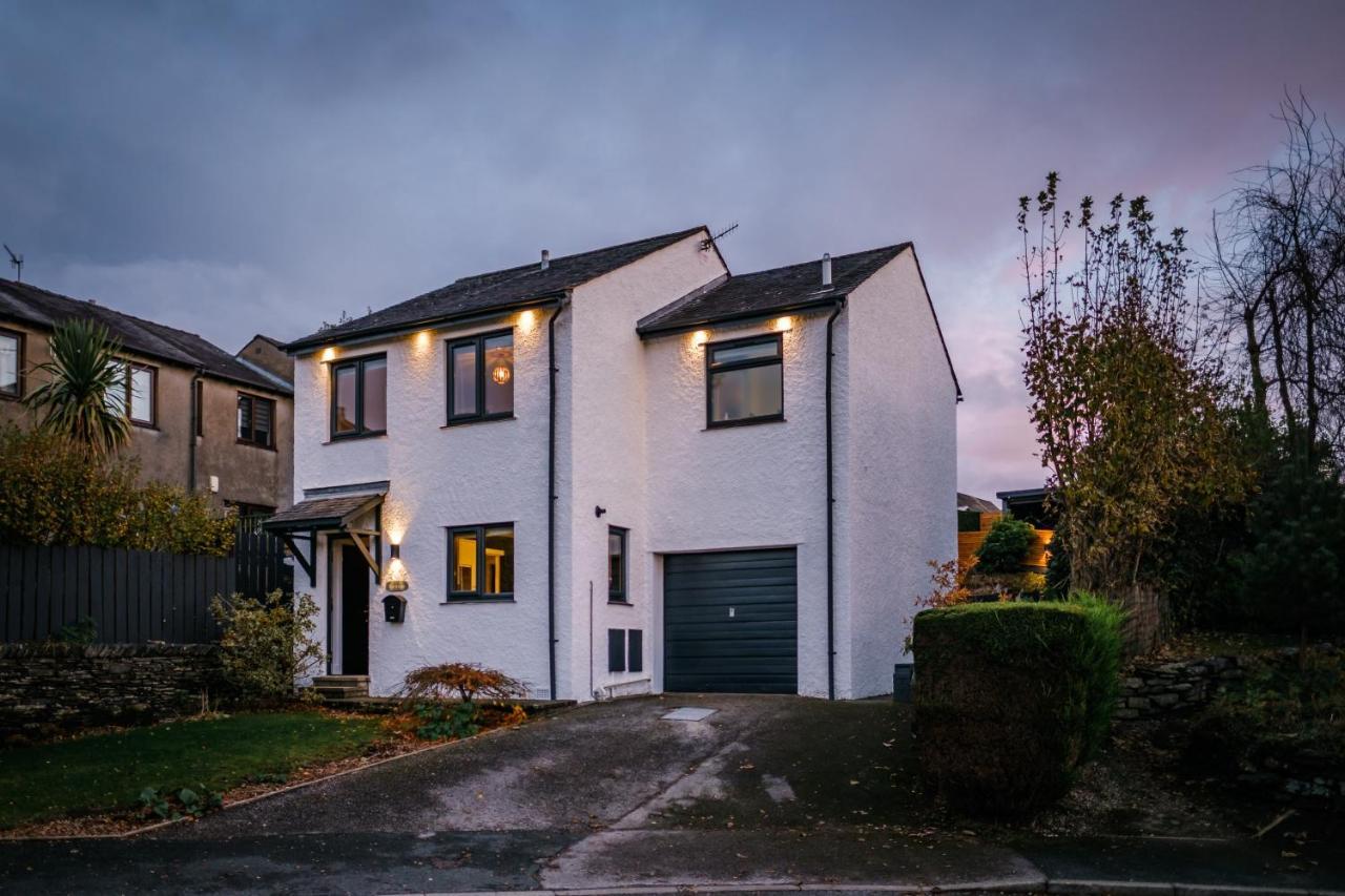 Rockside - Luxury 1 Bedroom Home With Hot Tub, Central Location, Parking And Pet Friendly Windermere Exteriör bild